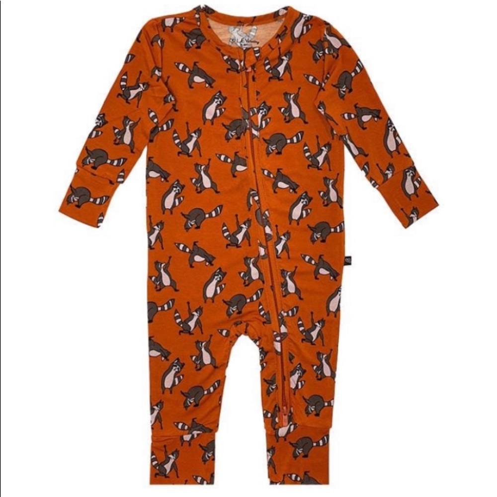 🦝NWT LEV Baby Romper🦝
